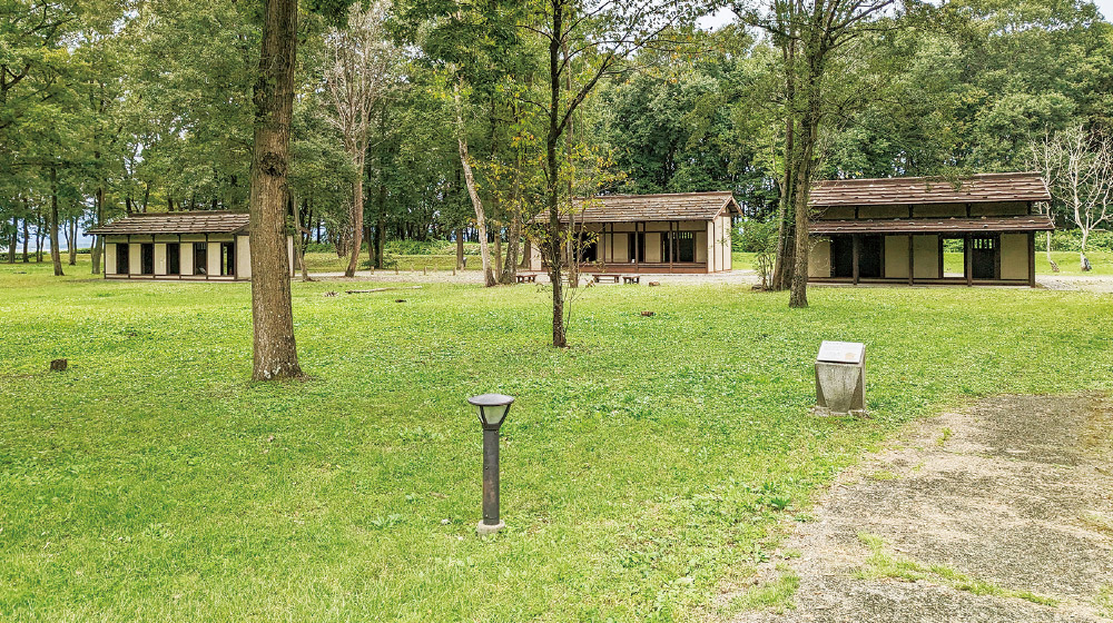 ［飛山城史跡公園］